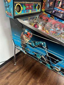 Bally Judge Dredd Pinball Machine for sale ()