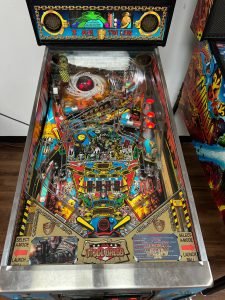 Bally Judge Dredd Pinball Machine for sale ()