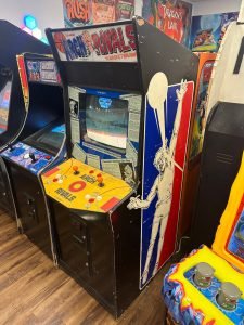 Bally Midway Arch Rivals Arcade Game for sale ()