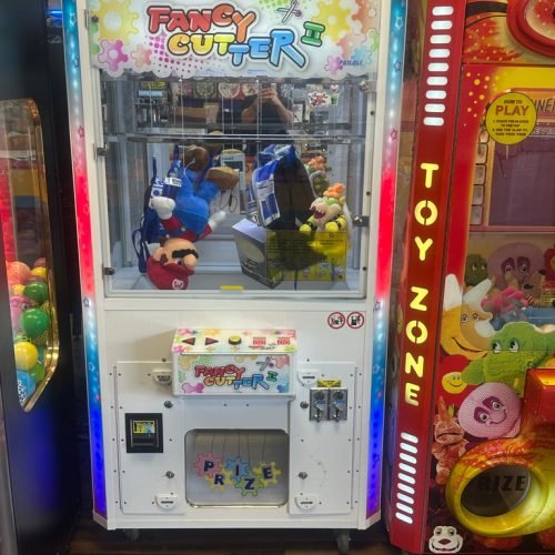 Fancy Cutter II Prize Redemption Arcade Machine by Feiloli for sale
