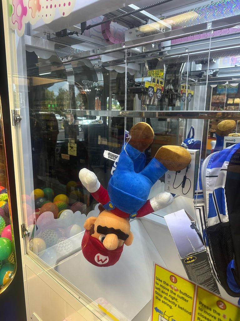 Fancy Cutter II Prize Redemption Arcade Machine by Feiloli for sale ()