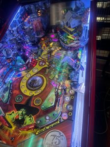 JJP Wizard of Oz th Anniversary Ruby Red Edition Pinball Machine for sale ()