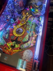 JJP Wizard of Oz th Anniversary Ruby Red Edition Pinball Machine for sale ()
