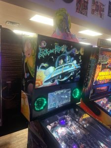 Spooky Pinball Rick and Morty Standard Pinball Machine for sale ()