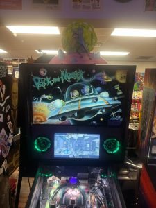 Spooky Pinball Rick and Morty Standard Pinball Machine for sale ()