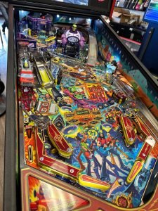 Stern Pinball Foo Fighters Premium Pinball Machine for sale ()