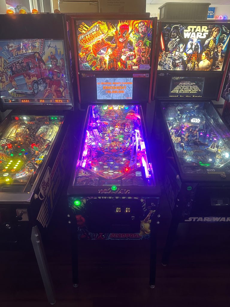 Stern Pinball LOADED Deadpool Premium Pinball Machine for sale ()