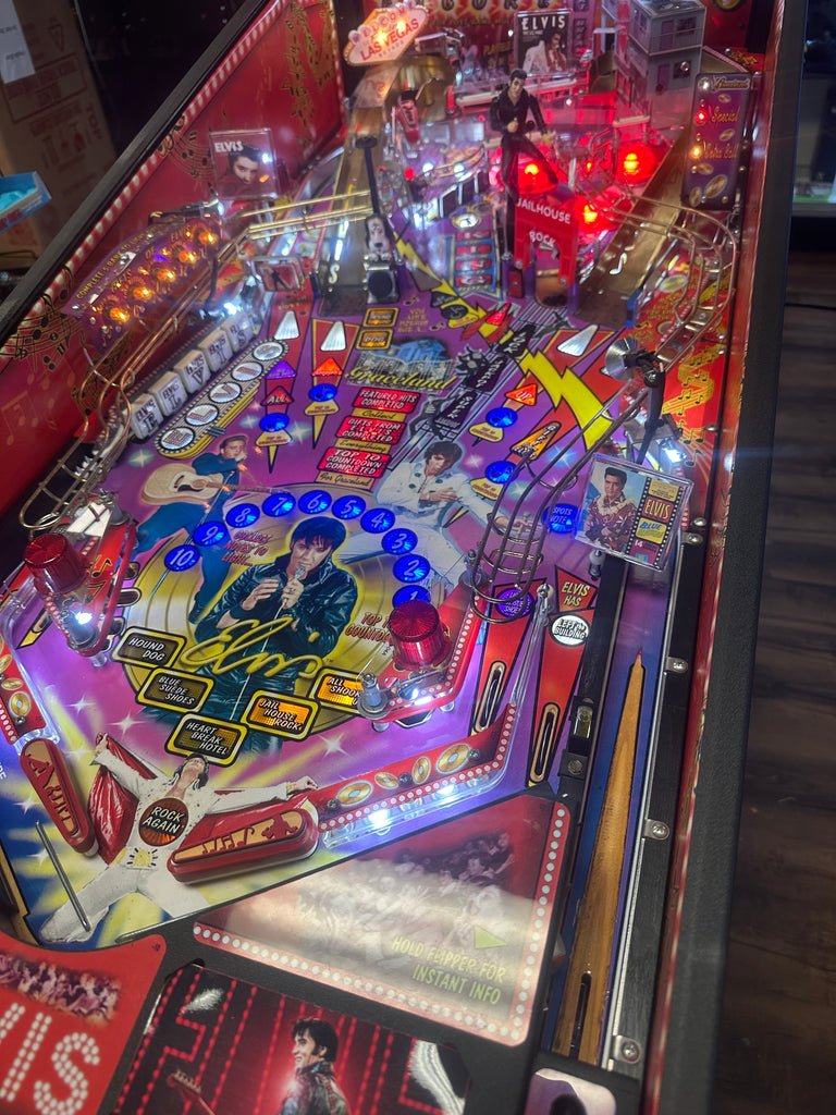 Stern Pinball LOADED Elvis Pinball Machine for sale ()