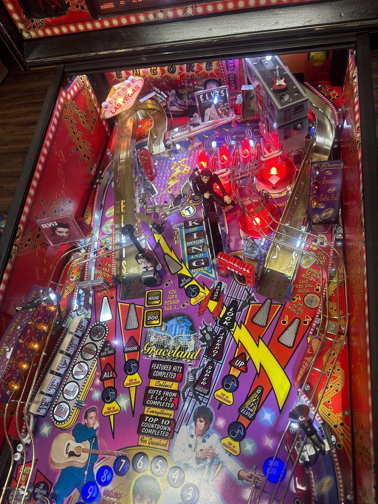 Stern Pinball LOADED Elvis Pinball Machine for sale ()