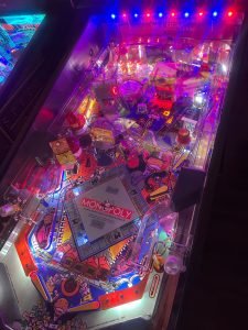 Stern Pinball Monopoly Pinball Machine for sale ()