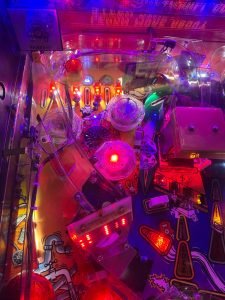 Stern Pinball Monopoly Pinball Machine for sale ()