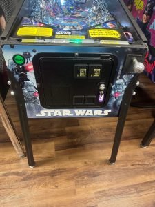 Stern Pinball Star Wars Premium Pinball Machine for sale ()