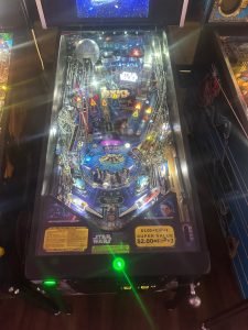 Stern Pinball Star Wars Premium Pinball Machine for sale ()