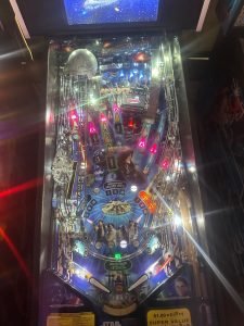 Stern Pinball Star Wars Premium Pinball Machine for sale ()