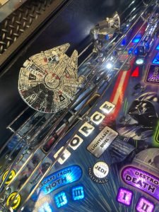 Stern Pinball Star Wars Premium Pinball Machine for sale ()
