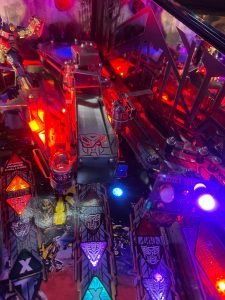 Stern Pinball Transformers Limited Edition Pinball Machine for sale ()