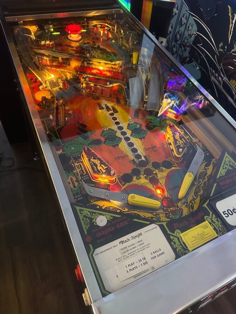 Williams Black Knight Pinball Machine for sale ()