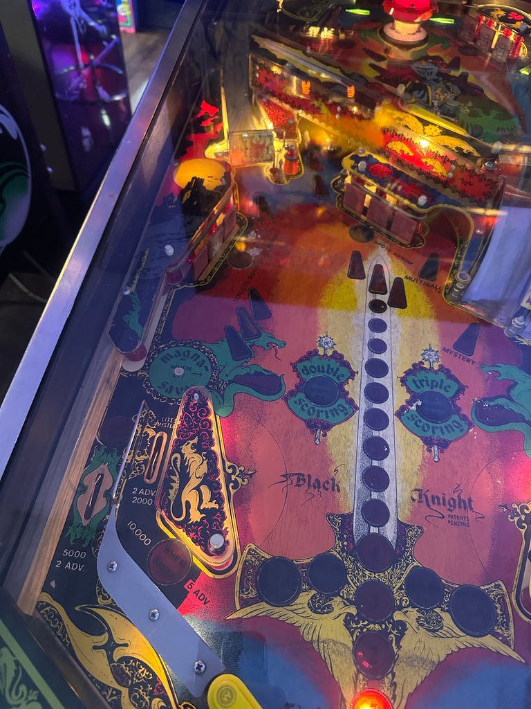 Williams Black Knight Pinball Machine for sale ()
