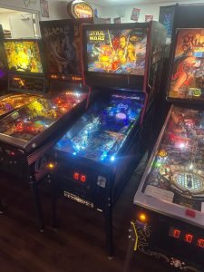 Williams Star Wars Episode Pinball Machine for sale ()